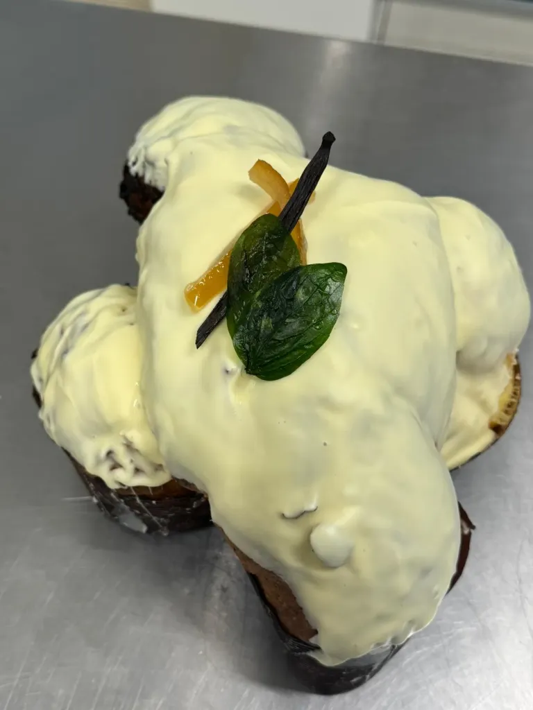 Colomba Ciocc. Bianco, Limone, Basilico e Menta